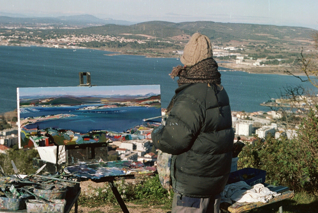Why Plein Air Artists Will Love the Ta-Da Chair
